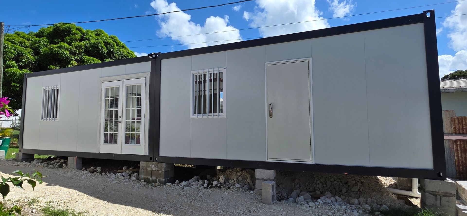 10×40 bedroom,living,kitchen,Bathroom house 